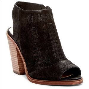 Vince Camito “Katri” Booties